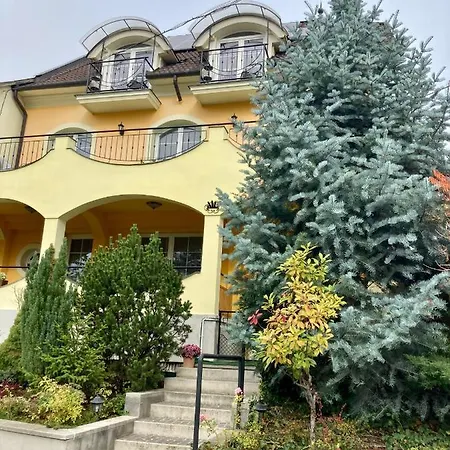 Bed and breakfast Panoráma Eger