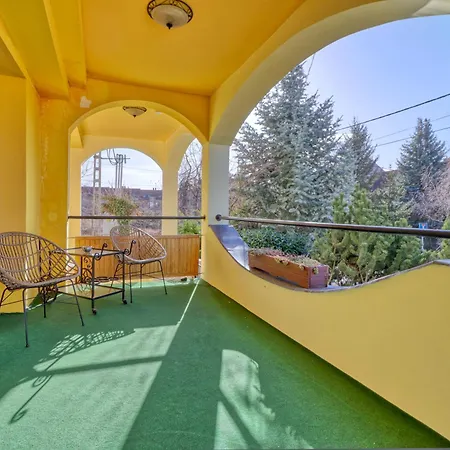 Panzió Panorama *
